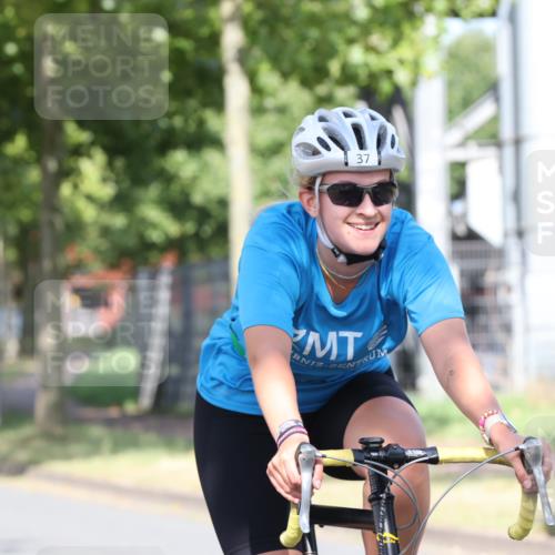11.08.2024 - GEWOBA Citytriathlon Bremen H.Heesch http://msf.ph/oto/6768681 11.08.2024 10:24:03 Radfahren 17, 21, 23, 33, 37, 44, 50, 51, 70, 101, 116 meine-sportfotos.de