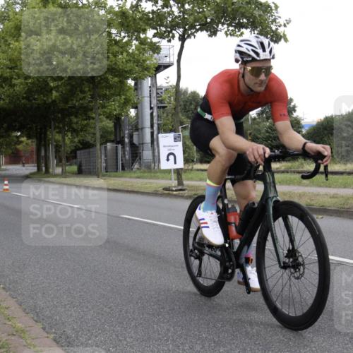 11.08.2024 - GEWOBA Citytriathlon Bremen H.Heesch http://msf.ph/oto/6769387 11.08.2024 11:43:05 Radfahren 756, 780, 857, 1008 meine-sportfotos.de