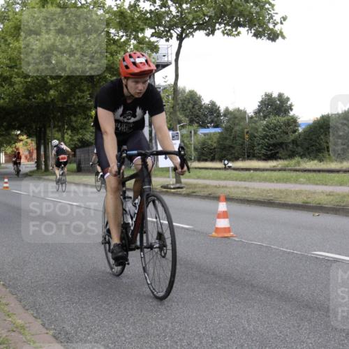 11.08.2024 - GEWOBA Citytriathlon Bremen H.Heesch http://msf.ph/oto/6769409 11.08.2024 11:43:41 Radfahren 770, 846, 868, 925 meine-sportfotos.de