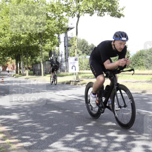 11.08.2024 - GEWOBA Citytriathlon Bremen H.Heesch http://msf.ph/oto/6769961 11.08.2024 11:56:56 Radfahren 791, 820, 858, 990 meine-sportfotos.de