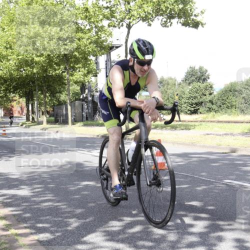 11.08.2024 - GEWOBA Citytriathlon Bremen H.Heesch http://msf.ph/oto/6769969 11.08.2024 11:57:14 Radfahren 772, 985 meine-sportfotos.de