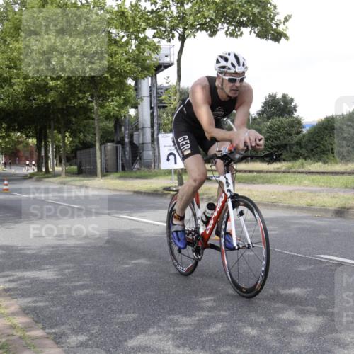 11.08.2024 - GEWOBA Citytriathlon Bremen H.Heesch http://msf.ph/oto/6770142 11.08.2024 12:02:09 Radfahren 770, 956, 973, 980 meine-sportfotos.de