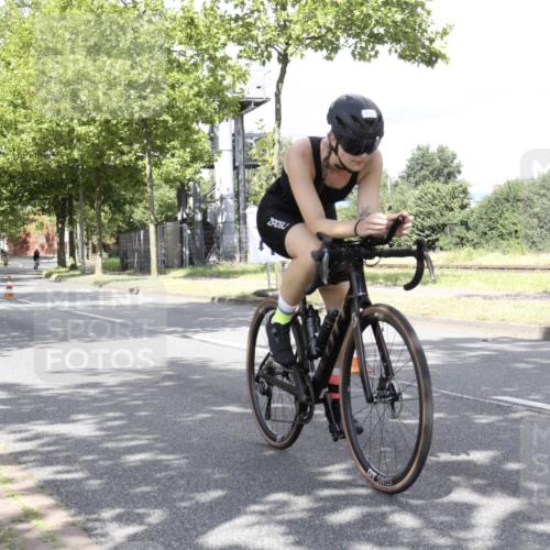 11.08.2024 - GEWOBA Citytriathlon Bremen H.Heesch http://msf.ph/oto/6770277 11.08.2024 12:04:48 Radfahren 768, 773, 839, 944, 958, 962, 968, 994, 997 meine-sportfotos.de