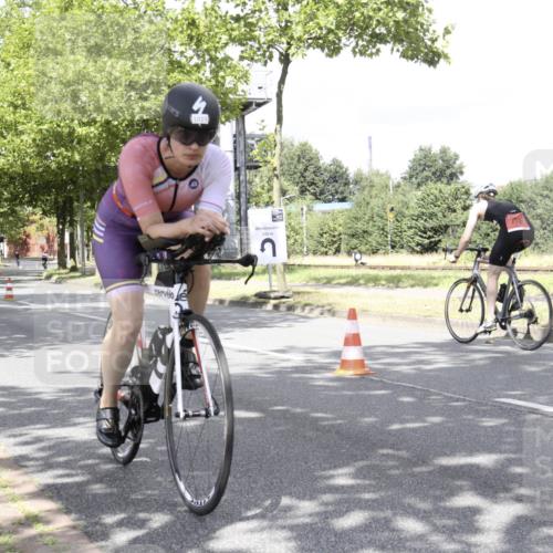 11.08.2024 - GEWOBA Citytriathlon Bremen H.Heesch http://msf.ph/oto/6770290 11.08.2024 12:05:04 Radfahren 768, 773, 839, 864, 865, 958, 1019 meine-sportfotos.de