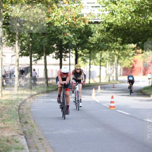 11.08.2024 - GEWOBA Citytriathlon Bremen H.Heesch http://msf.ph/oto/6770484 11.08.2024 10:38:11 Radfahren 3, 52, 56, 94, 95 meine-sportfotos.de