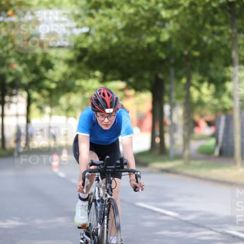 11.08.2024 - GEWOBA Citytriathlon Bremen H.Heesch http://msf.ph/oto/6770581 11.08.2024 10:38:19 Radfahren 3, 11, 29, 52, 56, 58, 94, 95 meine-sportfotos.de