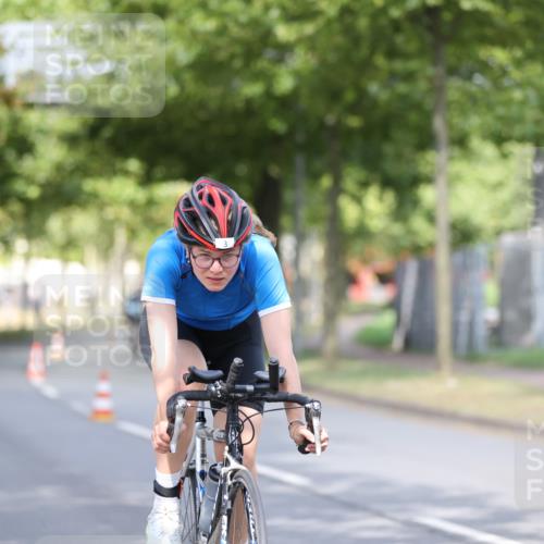 11.08.2024 - GEWOBA Citytriathlon Bremen H.Heesch http://msf.ph/oto/6770591 11.08.2024 10:38:19 Radfahren 3, 11, 29, 52, 56, 58, 94, 95 meine-sportfotos.de