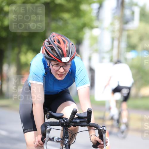 11.08.2024 - GEWOBA Citytriathlon Bremen H.Heesch http://msf.ph/oto/6770612 11.08.2024 10:38:19 Radfahren 3, 11, 29, 52, 56, 58, 94, 95 meine-sportfotos.de