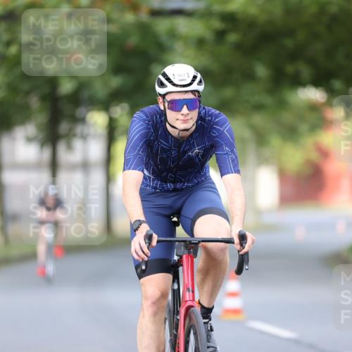11.08.2024 - GEWOBA Citytriathlon Bremen H.Heesch http://msf.ph/oto/6773442 11.08.2024 11:40:29 Radfahren 754, 767, 772 meine-sportfotos.de