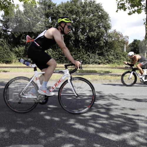 11.08.2024 - GEWOBA Citytriathlon Bremen H.Heesch http://msf.ph/oto/6775988 11.08.2024 11:56:45 Radfahren 791, 807, 820, 821, 858, 990 meine-sportfotos.de