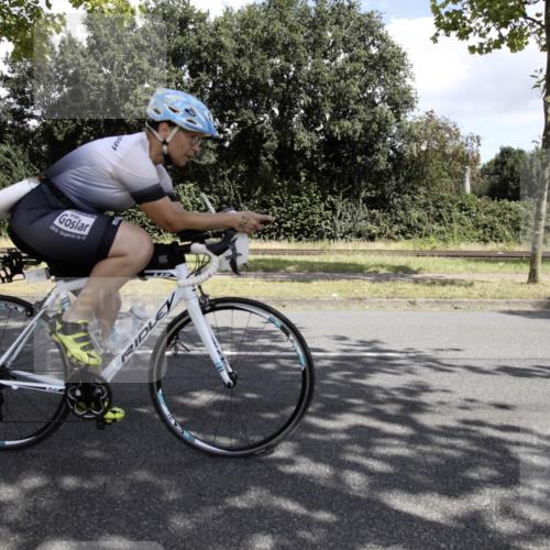 11.08.2024 - GEWOBA Citytriathlon Bremen H.Heesch http://msf.ph/oto/6776071 11.08.2024 11:59:33 Radfahren 780, 834, 835, 859, 890, 925 meine-sportfotos.de
