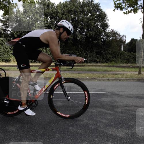 11.08.2024 - GEWOBA Citytriathlon Bremen H.Heesch http://msf.ph/oto/6776207 11.08.2024 12:02:52 Radfahren 845, 927, 933, 954 meine-sportfotos.de