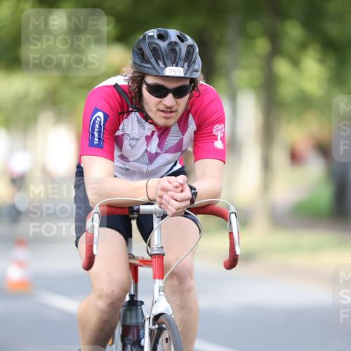 11.08.2024 - GEWOBA Citytriathlon Bremen H.Heesch http://msf.ph/oto/6776284 11.08.2024 11:44:18 Radfahren 746, 759, 855, 861, 926 meine-sportfotos.de
