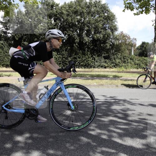 11.08.2024 - GEWOBA Citytriathlon Bremen H.Heesch http://msf.ph/oto/6776339 11.08.2024 12:05:17 Radfahren 783, 864, 865 meine-sportfotos.de