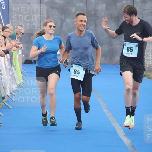 11.08.2024 - GEWOBA Citytriathlon Bremen Lena Gebhardt http://msf.ph/oto/6786136 11.08.2024 11:03:32 Ziel 85 meine-sportfotos.de