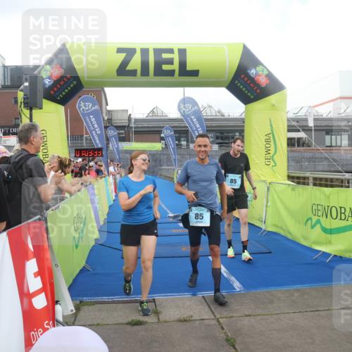 11.08.2024 - GEWOBA Citytriathlon Bremen Lena Gebhardt http://msf.ph/oto/6786200 11.08.2024 11:03:36 Ziel 85 meine-sportfotos.de