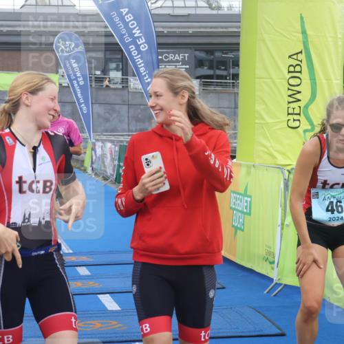 11.08.2024 - GEWOBA Citytriathlon Bremen Lena Gebhardt http://msf.ph/oto/6786358 11.08.2024 11:05:02 Ziel 46, 105 meine-sportfotos.de