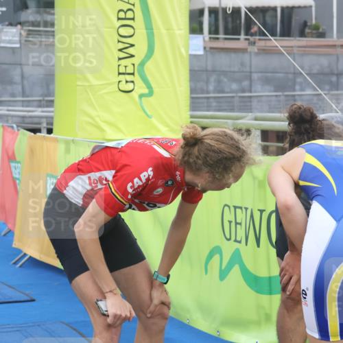 11.08.2024 - GEWOBA Citytriathlon Bremen Lena Gebhardt http://msf.ph/oto/6786633 11.08.2024 11:09:17 Ziel 82 meine-sportfotos.de