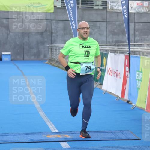 11.08.2024 - GEWOBA Citytriathlon Bremen Lena Gebhardt http://msf.ph/oto/6786657 11.08.2024 11:09:31 Ziel 79 meine-sportfotos.de