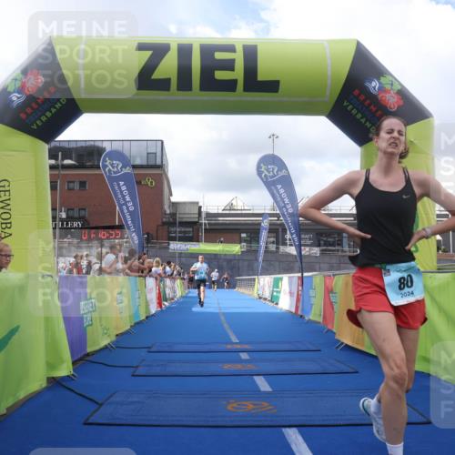 11.08.2024 - GEWOBA Citytriathlon Bremen Lena Gebhardt http://msf.ph/oto/6787569 11.08.2024 11:16:58 Ziel 29, 66, 80, 94 meine-sportfotos.de