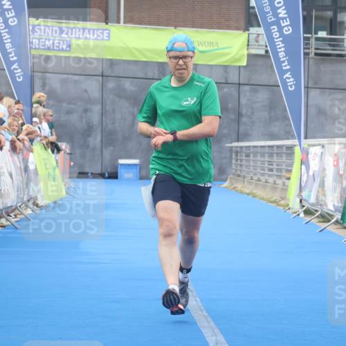11.08.2024 - GEWOBA Citytriathlon Bremen Lena Gebhardt http://msf.ph/oto/6788353 11.08.2024 11:21:36 Ziel 5, 109 meine-sportfotos.de