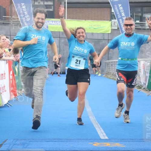 11.08.2024 - GEWOBA Citytriathlon Bremen Lena Gebhardt http://msf.ph/oto/6788404 11.08.2024 11:22:13 Ziel 21, 69 meine-sportfotos.de