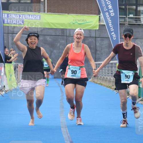 11.08.2024 - GEWOBA Citytriathlon Bremen Lena Gebhardt http://msf.ph/oto/6789887 11.08.2024 11:34:28 Ziel 90, 108 meine-sportfotos.de