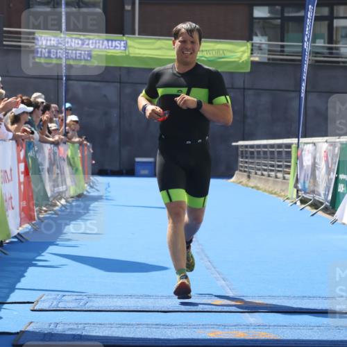 11.08.2024 - GEWOBA Citytriathlon Bremen Lena Gebhardt http://msf.ph/oto/6792081 11.08.2024 13:33:35 Ziel 786 meine-sportfotos.de