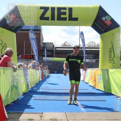 11.08.2024 - GEWOBA Citytriathlon Bremen Lena Gebhardt http://msf.ph/oto/6792098 11.08.2024 13:33:37 Ziel 786 meine-sportfotos.de