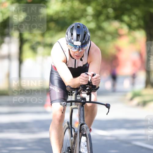 11.08.2024 - GEWOBA Citytriathlon Bremen H.Heesch http://msf.ph/oto/6797697 11.08.2024 11:52:34 Laufen  meine-sportfotos.de