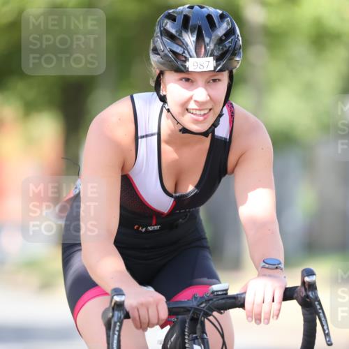 11.08.2024 - GEWOBA Citytriathlon Bremen H.Heesch http://msf.ph/oto/6797771 11.08.2024 11:52:47 Laufen  meine-sportfotos.de