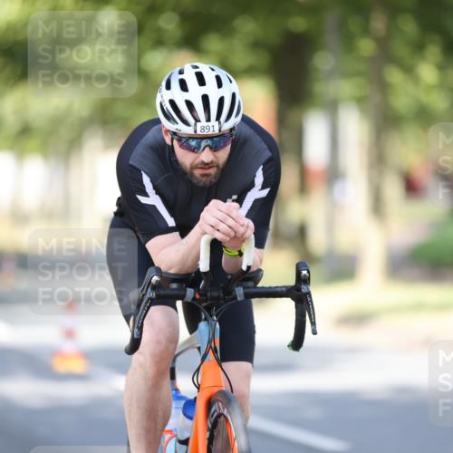 11.08.2024 - GEWOBA Citytriathlon Bremen H.Heesch http://msf.ph/oto/6797860 11.08.2024 11:52:56 Laufen  meine-sportfotos.de