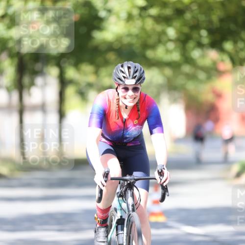 11.08.2024 - GEWOBA Citytriathlon Bremen H.Heesch http://msf.ph/oto/6797887 11.08.2024 11:53:00 Laufen  meine-sportfotos.de