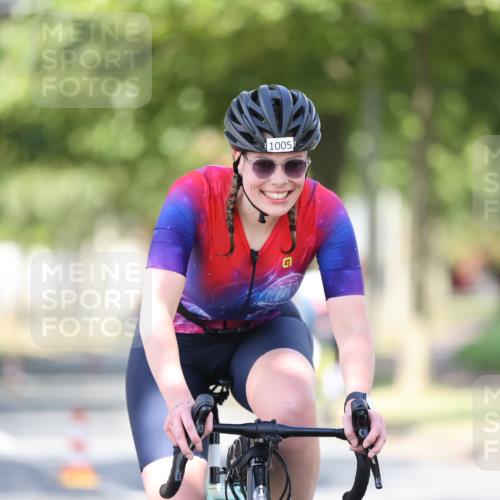 11.08.2024 - GEWOBA Citytriathlon Bremen H.Heesch http://msf.ph/oto/6797903 11.08.2024 11:53:00 Laufen  meine-sportfotos.de