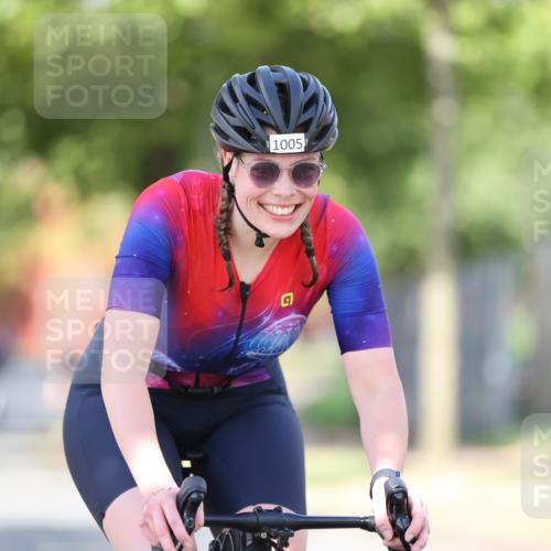 11.08.2024 - GEWOBA Citytriathlon Bremen H.Heesch http://msf.ph/oto/6797909 11.08.2024 11:53:00 Laufen  meine-sportfotos.de