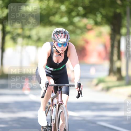 11.08.2024 - GEWOBA Citytriathlon Bremen H.Heesch http://msf.ph/oto/6797930 11.08.2024 11:53:16 Laufen  meine-sportfotos.de
