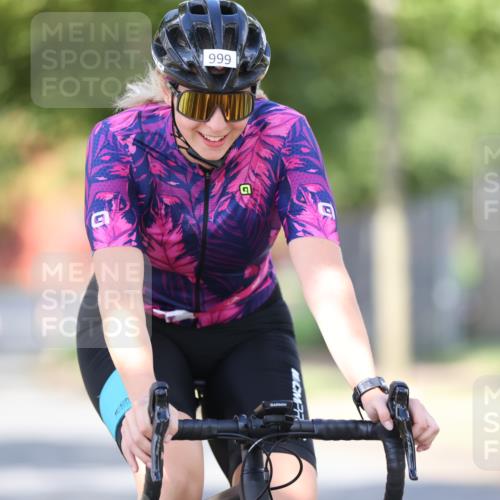 11.08.2024 - GEWOBA Citytriathlon Bremen H.Heesch http://msf.ph/oto/6798038 11.08.2024 11:53:21 Laufen  meine-sportfotos.de