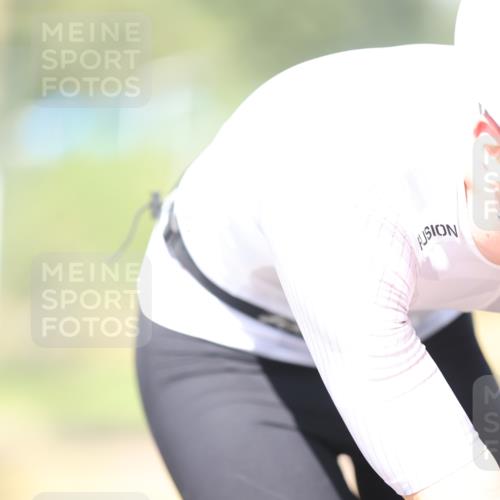 11.08.2024 - GEWOBA Citytriathlon Bremen H.Heesch http://msf.ph/oto/6798058 11.08.2024 11:53:29 Laufen  meine-sportfotos.de