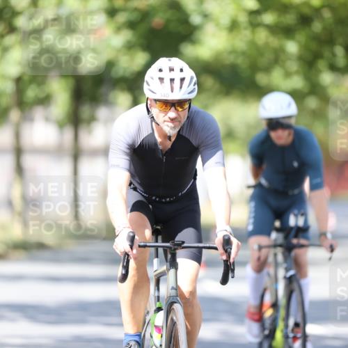 11.08.2024 - GEWOBA Citytriathlon Bremen H.Heesch http://msf.ph/oto/6798137 11.08.2024 11:53:45 Laufen  meine-sportfotos.de