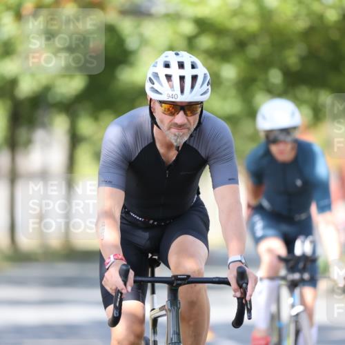 11.08.2024 - GEWOBA Citytriathlon Bremen H.Heesch http://msf.ph/oto/6798148 11.08.2024 11:53:45 Laufen  meine-sportfotos.de