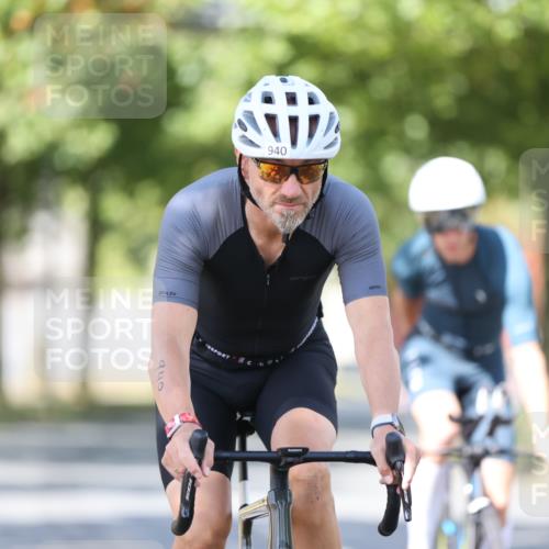 11.08.2024 - GEWOBA Citytriathlon Bremen H.Heesch http://msf.ph/oto/6798150 11.08.2024 11:53:45 Laufen  meine-sportfotos.de