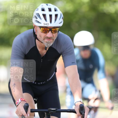 11.08.2024 - GEWOBA Citytriathlon Bremen H.Heesch http://msf.ph/oto/6798160 11.08.2024 11:53:45 Laufen  meine-sportfotos.de