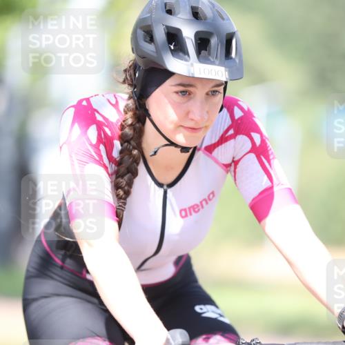 11.08.2024 - GEWOBA Citytriathlon Bremen H.Heesch http://msf.ph/oto/6798199 11.08.2024 11:54:01 Laufen  meine-sportfotos.de