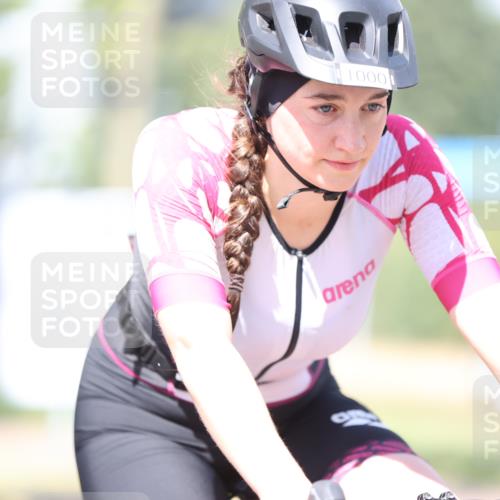 11.08.2024 - GEWOBA Citytriathlon Bremen H.Heesch http://msf.ph/oto/6798201 11.08.2024 11:54:01 Laufen  meine-sportfotos.de