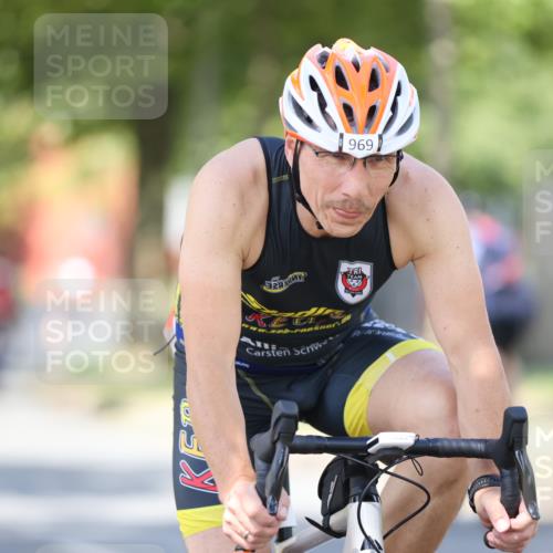11.08.2024 - GEWOBA Citytriathlon Bremen H.Heesch http://msf.ph/oto/6798233 11.08.2024 11:54:04 Laufen  meine-sportfotos.de