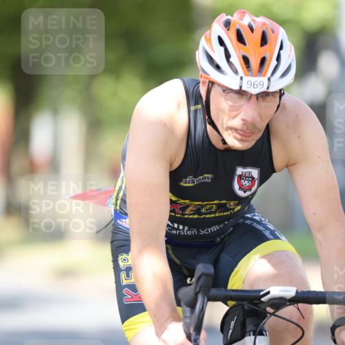 11.08.2024 - GEWOBA Citytriathlon Bremen H.Heesch http://msf.ph/oto/6798237 11.08.2024 11:54:04 Laufen  meine-sportfotos.de