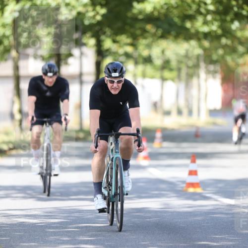 11.08.2024 - GEWOBA Citytriathlon Bremen H.Heesch http://msf.ph/oto/6798446 11.08.2024 11:54:37 Laufen  meine-sportfotos.de