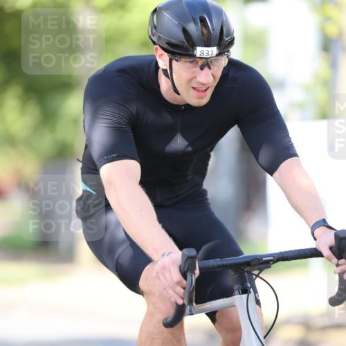 11.08.2024 - GEWOBA Citytriathlon Bremen H.Heesch http://msf.ph/oto/6798498 11.08.2024 11:54:39 Laufen  meine-sportfotos.de