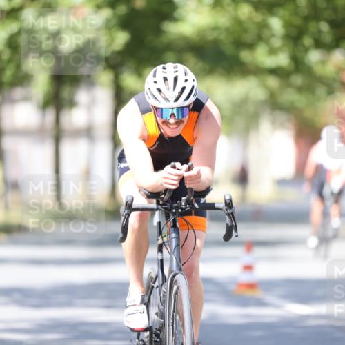 11.08.2024 - GEWOBA Citytriathlon Bremen H.Heesch http://msf.ph/oto/6798987 11.08.2024 11:55:49 Laufen  meine-sportfotos.de