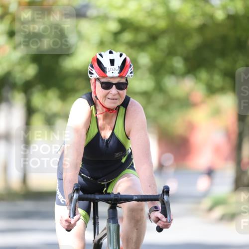 11.08.2024 - GEWOBA Citytriathlon Bremen H.Heesch http://msf.ph/oto/6799122 11.08.2024 11:56:15 Laufen  meine-sportfotos.de